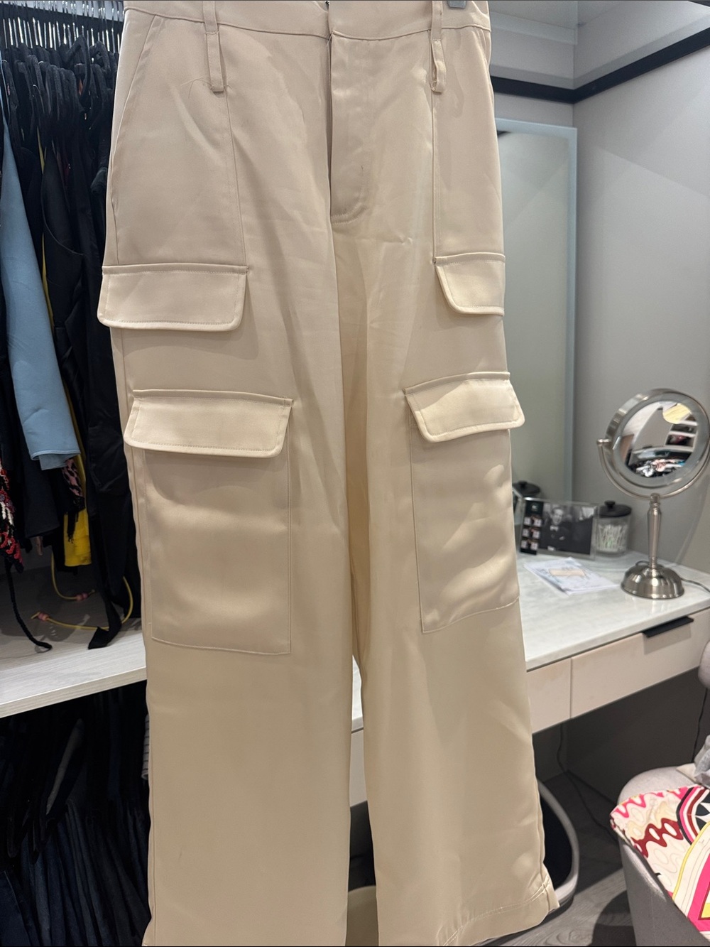 Noli Womes Cargo Pants in Cream
